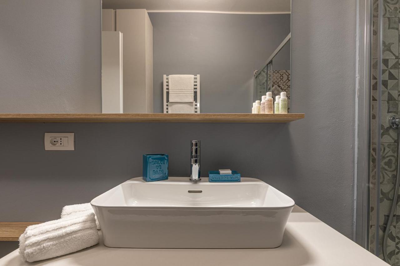 BePlace Garibaldi Suites Milano Exterior foto